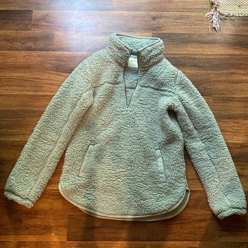 Abercrombie & Fitch Sherpa half zip fleece